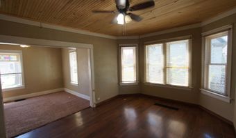 902 S 3rd St, Aberdeen, SD 57401