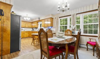 355 W Avon Rd, Avon, CT 06001