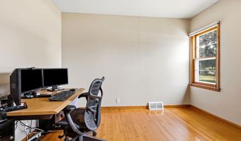 3045 Hales Mill Rd, Asbury, IA 52002