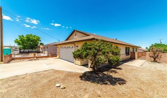 2747 Chambers Ave, Kingman, AZ 86401