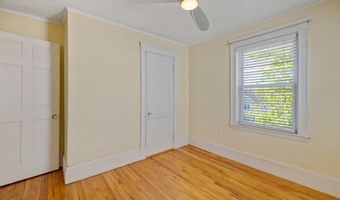10 Colgate Rd 3, Boston, MA 02131