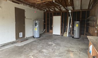 950 NE 1ST St, Bandon, OR 97411