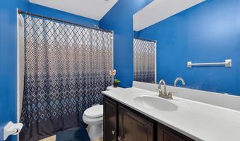 567 Brook Meadow Dr, Ballwin, MO 63021