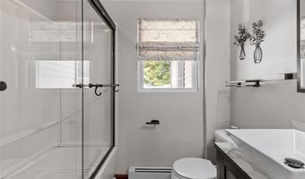 18 Lyman Ave, Johnston, RI 02919