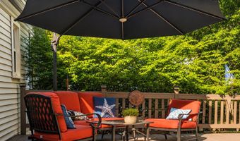 32 Whippoorwill Rd, Bethel, CT 06801