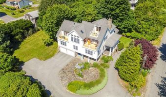 30 Bonnet View Dr, Jamestown, RI 02835