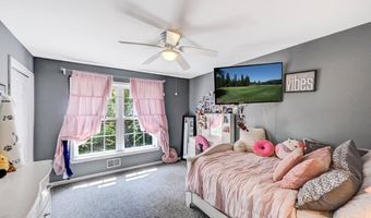 128 Embill Dr, Blakeslee, PA 18610