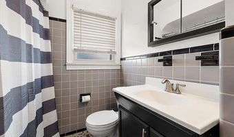 14861 Russell Ave, Allen Park, MI 48101