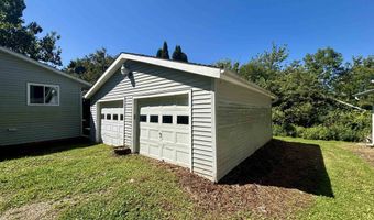 8384 N Broadway, Apple River, IL 61001