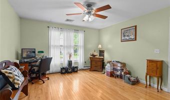 5 Leighas Ln, Coventry, RI 02816