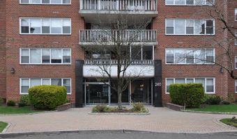 240 Garth Rd Unit 6B2, Scarsdale, NY 10583