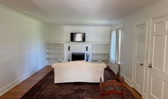 2 Pine Rd, Bennington, VT 05201