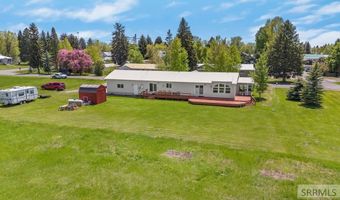 137 Spruce St, Ashton, ID 83420