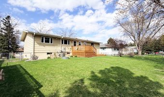 816 NE 18th Ave, Aberdeen, SD 57401