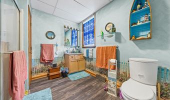 5869 Beechwood Ave, Alliance, OH 44601