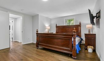 29 Homonick Rd, Colchester, CT 06415