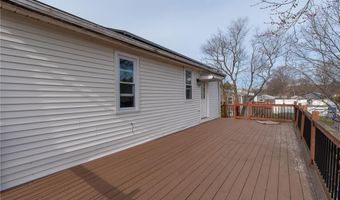 40 Cedar St, Johnston, RI 02919