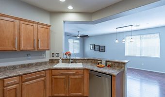 39927 N MESSNER Way, Anthem, AZ 85086