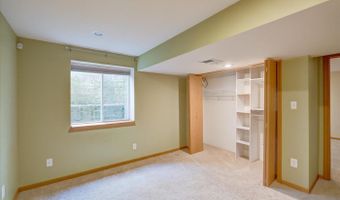 1406 Dewberry Dr, Madison, WI 53719