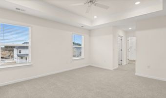 1813 QUAKER St, Hampton, GA 30228
