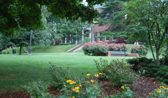 1870 POPLAR Rd, Annapolis, MD 21401