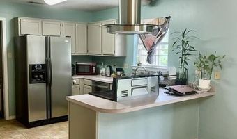 8016 Ridgecrest Cir, Biloxi, MS 39532