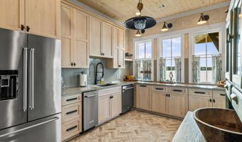 403 Ridgeview Pt, Alexander City, AL 35010