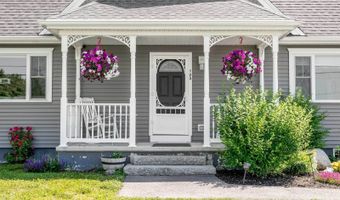 123 Lasalle Dr, Bangor, ME 04401
