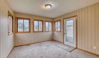 35 Elm Blvd, Babbitt, MN 55706