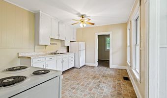 12 Weston St, Augusta, ME 04330