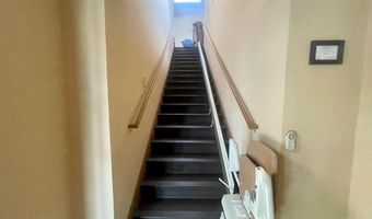 725 RITTER Dr, Beaver, WV 25813