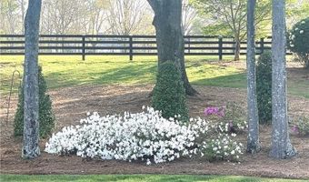 210 Etowah Lndg, Ball Ground, GA 30107