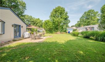 3832 Edinburgh Dr, Austintown, OH 44511