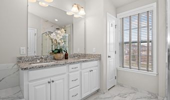 2794 Ashcombe Dr, Ann Arbor, MI 48105