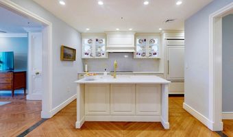 300 Boylston St 601, Boston, MA 02116