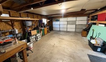 810 Golden West Dr, Belgrade, MT 59714