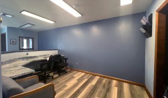 6 Church St, Alloway, NJ 07462