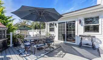 23 Pelican Dr, Bayville, NJ 08721