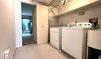 250 Laurel Cir 13, Aurora, OH 44202
