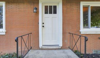 617 N School St, Amanda, OH 43102