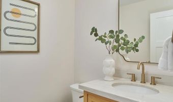 2465 Garfield St, Carlsbad, CA 92008