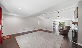 2915 Lee Marie Dr, Adrian, MI 49221