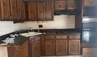 460 Palisades Dr, Akron, OH 44303