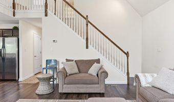 15 Bishop Cir, Albrightsville, PA 18210