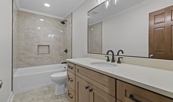 3320 Hazelwood Ct, Baneberry, TN 37890