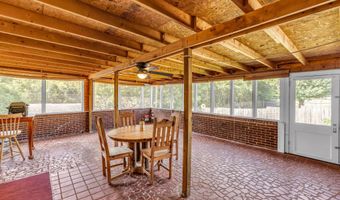 1118 Jones St, Athens, TN 37303