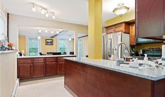 295 Main St, Cranston, RI 02921