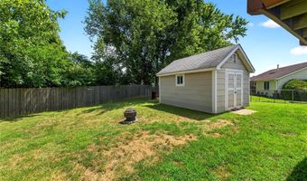 3653 N Meadow Mill Dr, Arnold, MO 63010