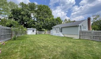 34 Millbrook Rd, Beverly, MA 01915