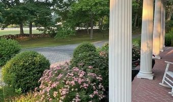 21 Walden Parke Way, Bangor, ME 04401